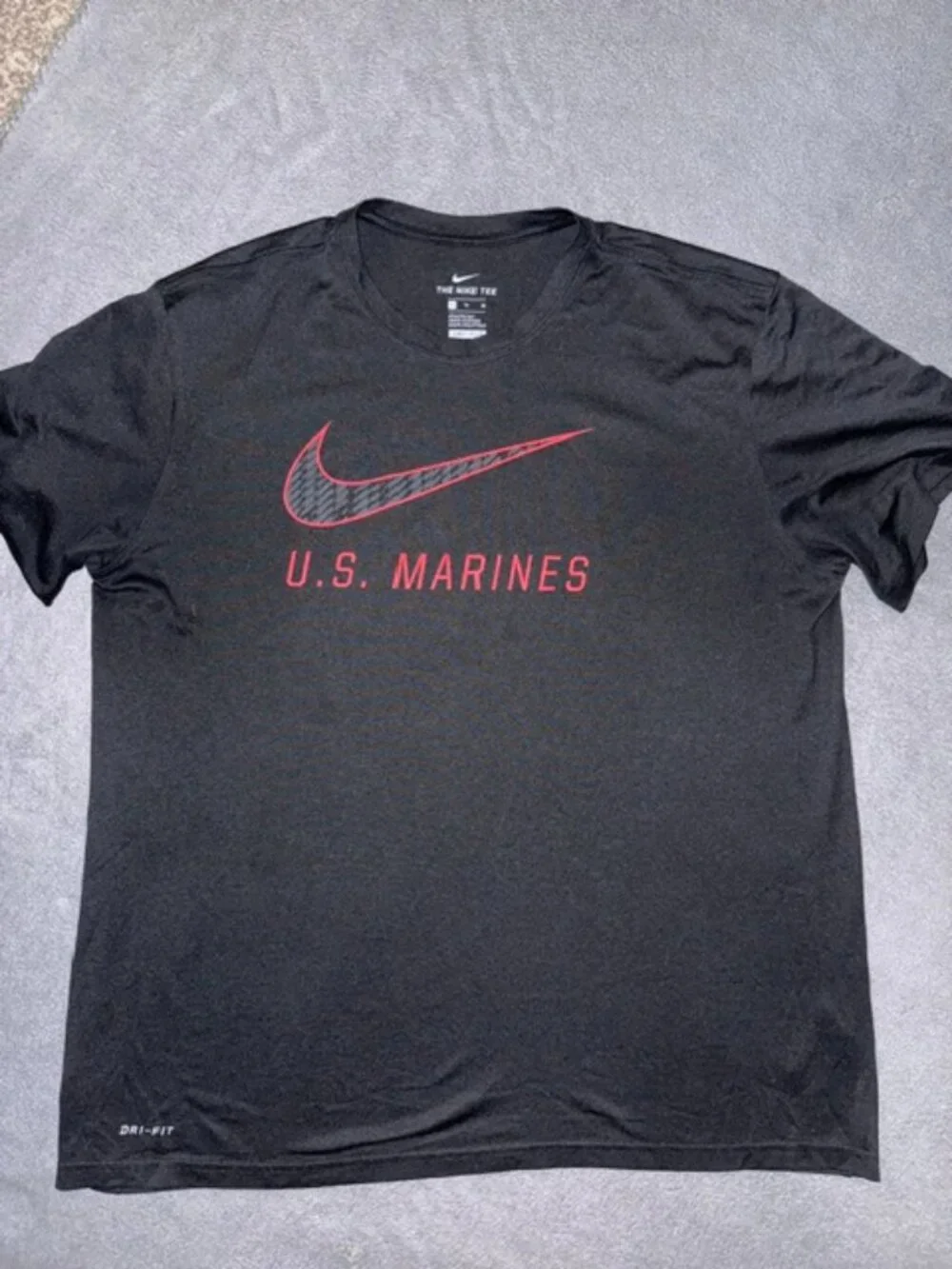 Nike Dri Fit Mens Black Red US Marines Swoosh Graphic Shirt X-Large